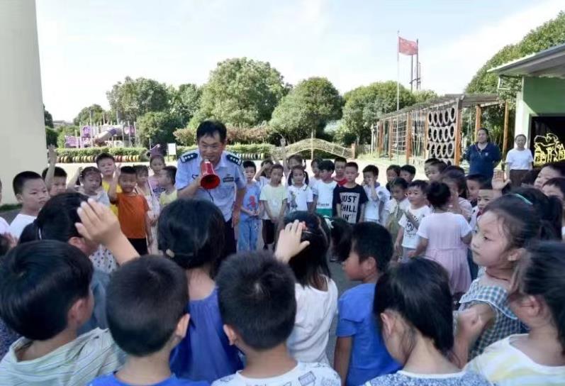 夏季预防溺水宣传教育