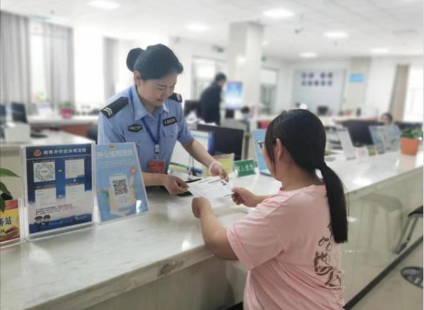 即来即办！新疆和硕县公安局为中、高考学生开通办证“绿色通道”